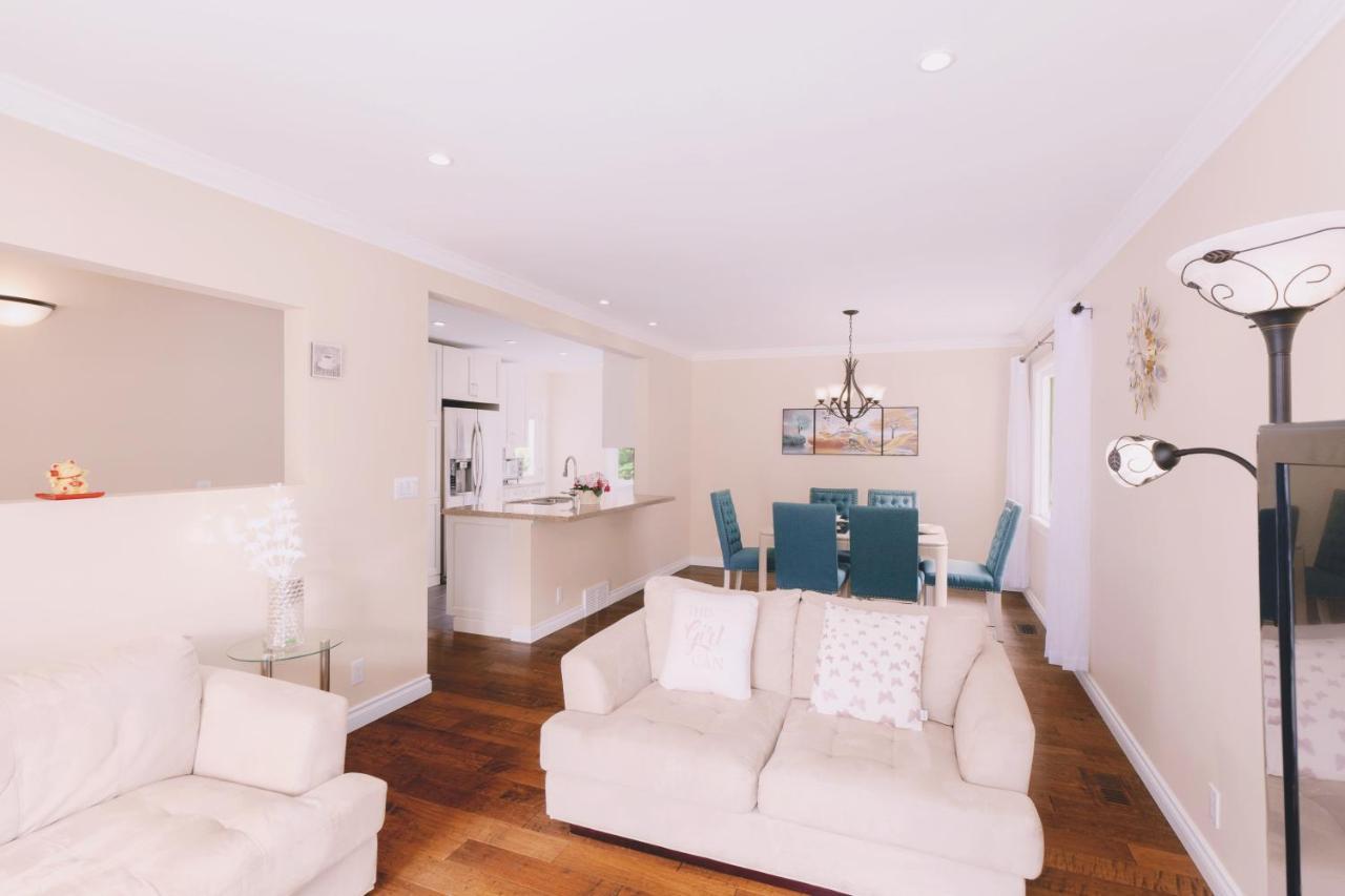 Lovely 3 Bedroom Port Moody Spacious Home 6 People Free Parking ภายนอก รูปภาพ